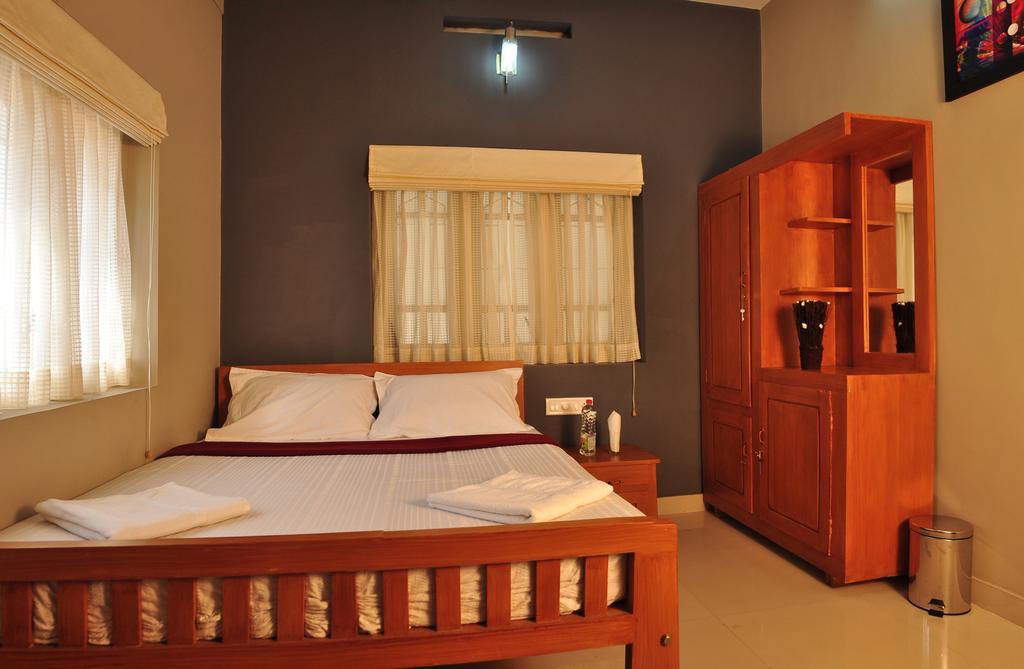 Wayanad Cliff Hotels Apartments Kalpetta Ruang foto